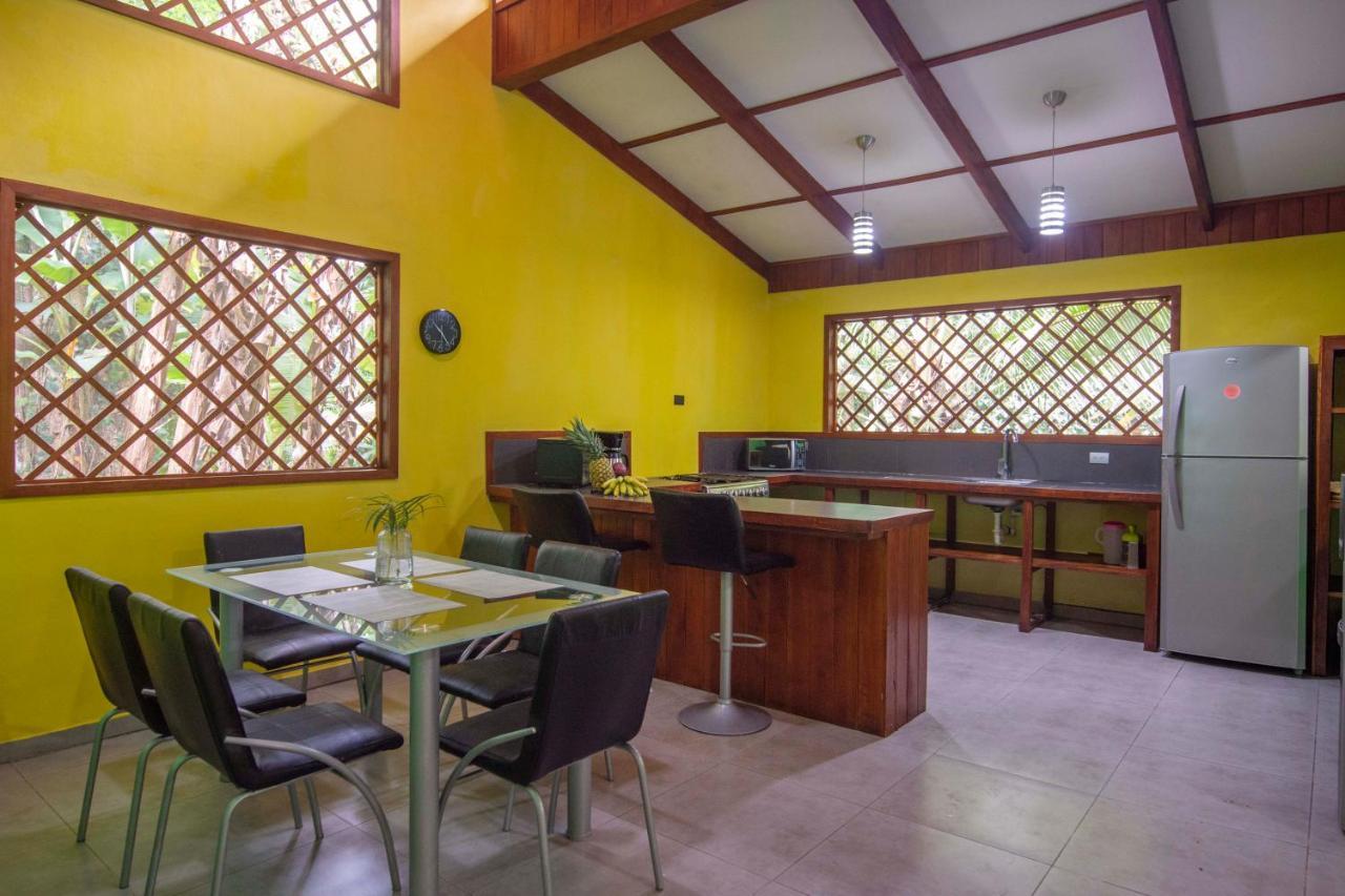 Colores del Caribe Puerto Viejo de Talamanca Exterior foto
