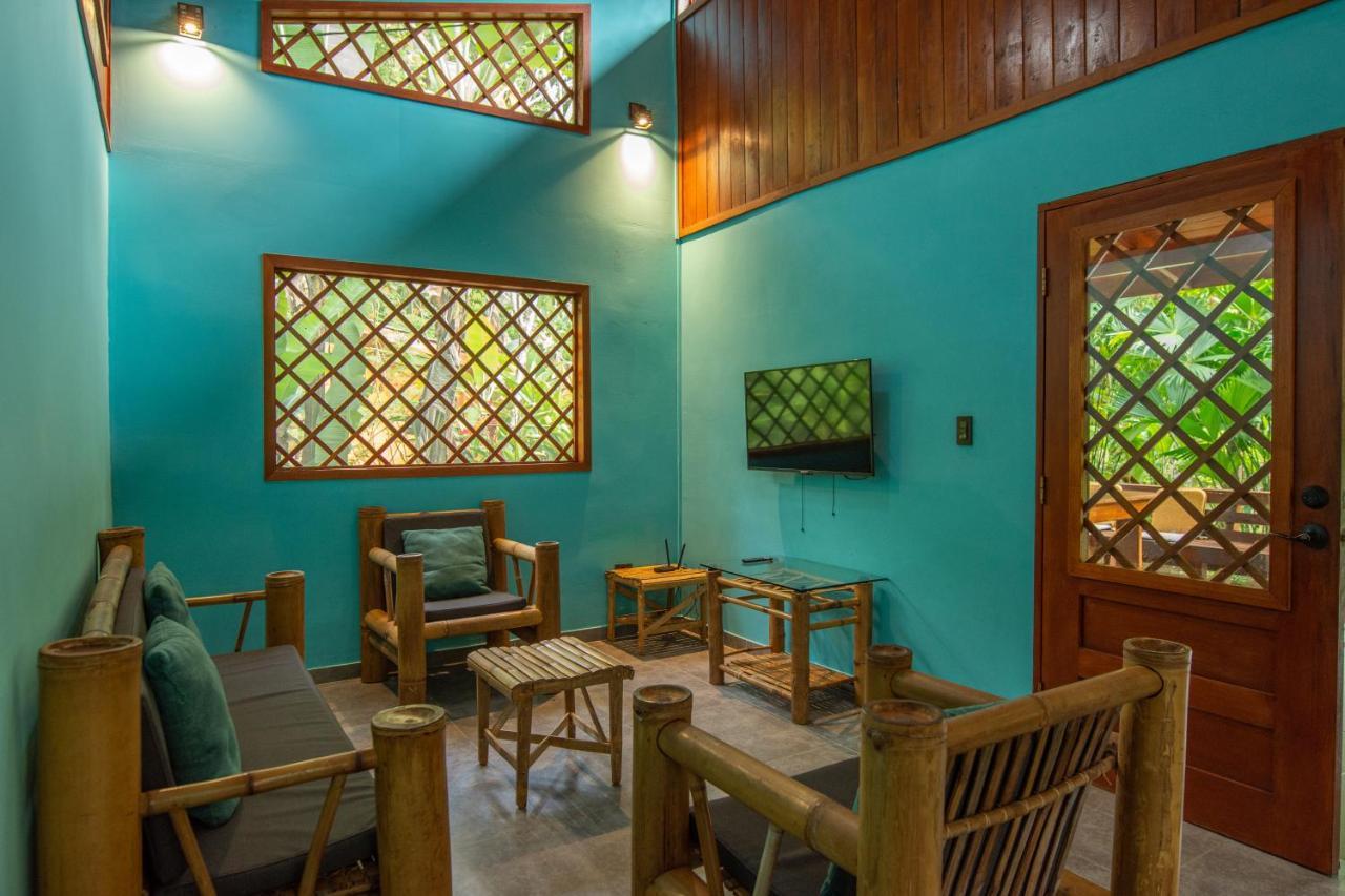 Colores del Caribe Puerto Viejo de Talamanca Exterior foto